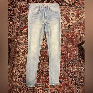 Women’s American Eagle Jeans